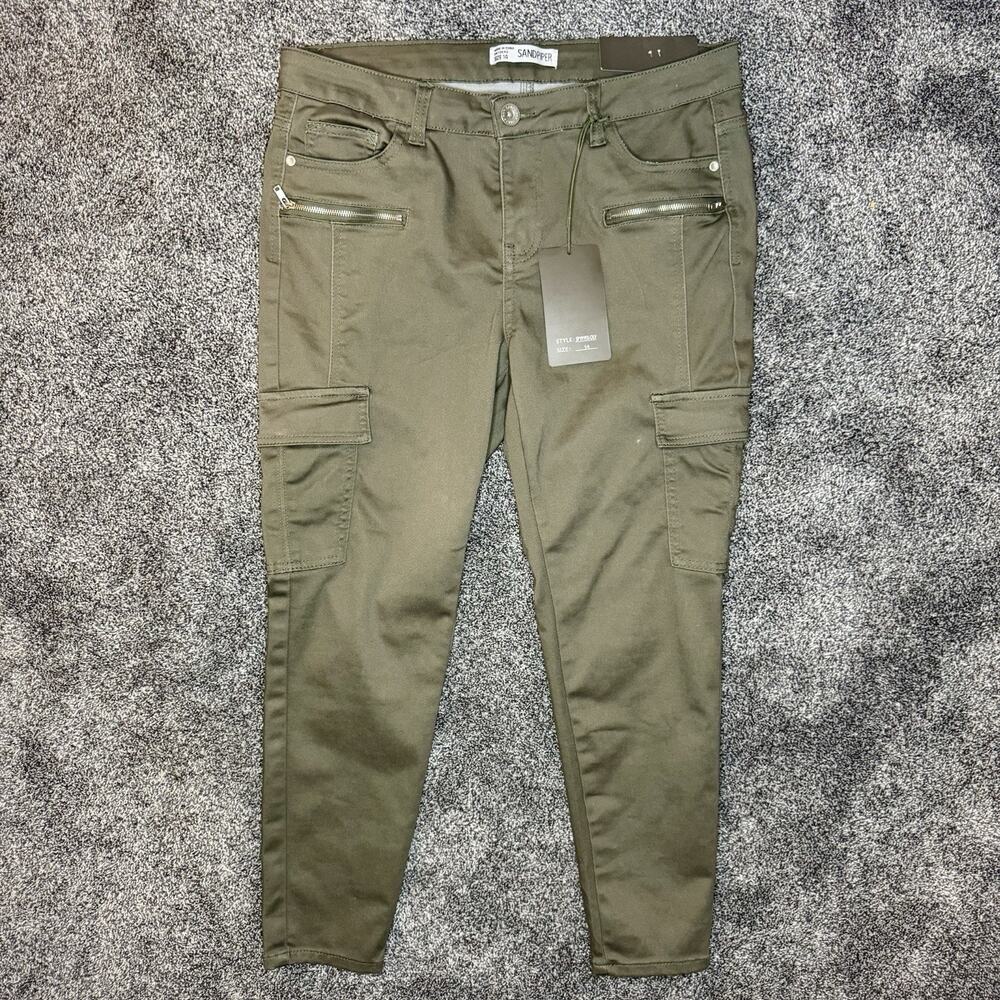NWT Sandpiper Women's Size 14 Olive Green Cargo Pants Zipper Pockets Stretch